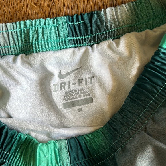 Nike Dri-Fit Running Shorts - Green 6x Toddler - Picture 3 of 5